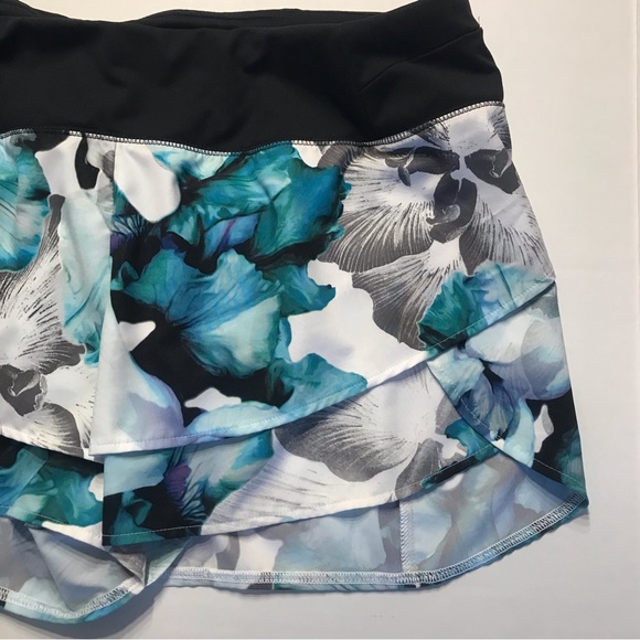 CALIA Anywhere Petal Hem Running Printed Shorts Size XL - Picture 3 of 10